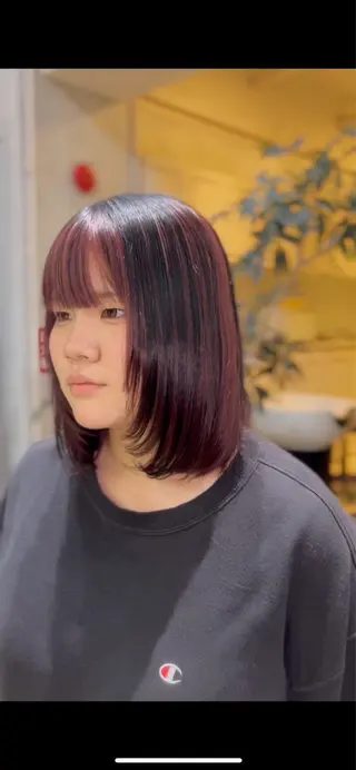 ミディアム 髪質改善×ハイトーン レイヤー天神美容室のヘアスタイル