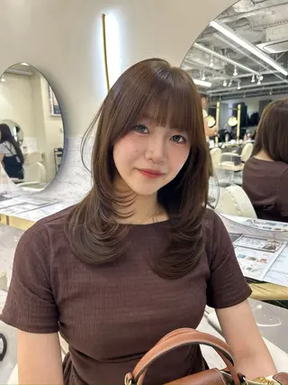 セミロング hiyori🎀 トレンドレイヤーのヘアスタイル