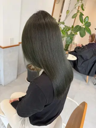 セミロング カラー misaki🦄 lange hairのヘアスタイル