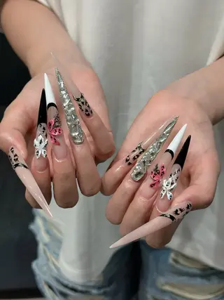 ネイル Eli Muse 新宿ネイルのネイルデザイン