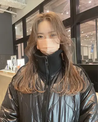 ロング 小佐田 航平のヘアスタイル