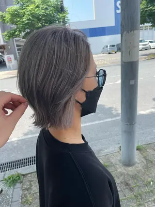 ショート andKおもろまち店 艶ダブルカラー✨のヘアスタイル