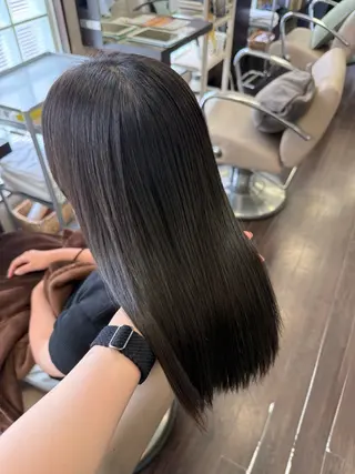 セミロング BRANCHÉ小牧/ 西尾 美月のヘアスタイル