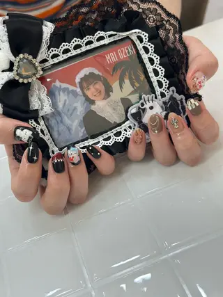 ネイル Elegancia. Hiromiのネイルデザイン
