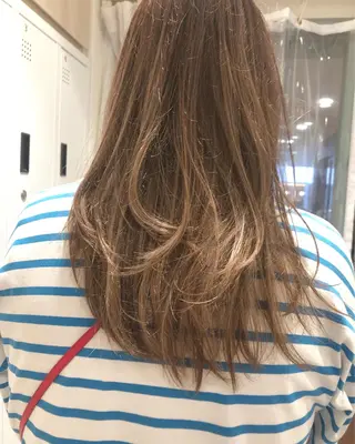 ロング MYA 🤍kanaのヘアスタイル