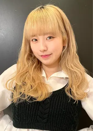 セミロング 💍モテる艶髪 透明感カラー💖のヘアスタイル