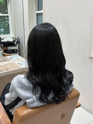 セミロング カラー ナチュ盛れヘア🌿 ｍｏｅのヘアスタイル