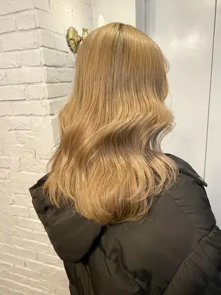 セミロング カラー ヘアアレンジ レイヤーカット×髪質 改善🇰🇷シオリのヘアスタイル