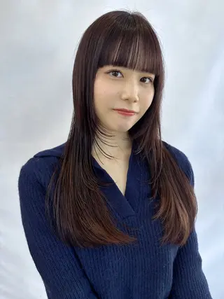 ロング 守屋 瞳子のヘアスタイル