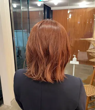 ミディアム カラー 🥥ニシダテ アイラ🥥のヘアスタイル