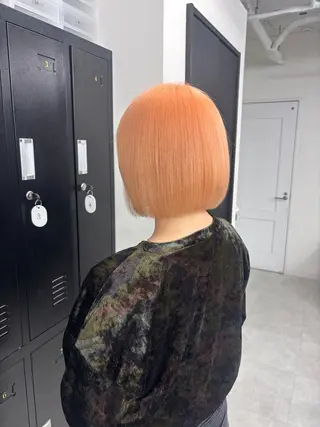 ショート カラー ブリーチ/エクステ モデル募集中🖤のヘアスタイル