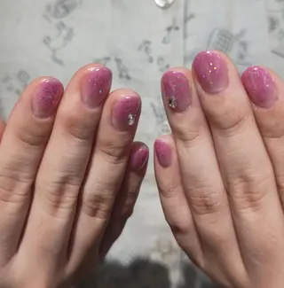 ネイル felicita fumi🩷のネイルデザイン