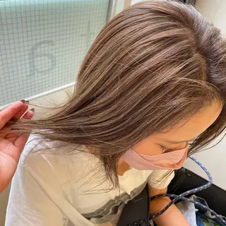 ショート カラー 北川 智海のヘアスタイル