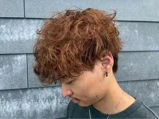 カラー パーマ メンズ 内山 翔太のヘアスタイル