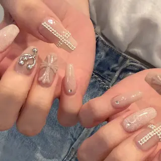 ネイル ユカ𖤐y2k/ 堺筋本町/心斎橋のネイルデザイン