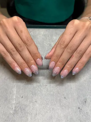 ネイル Miku🎀渋谷 /パラジェル取扱店のネイルデザイン