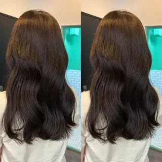 セミロング カラー なんば、心斎橋🍓 ハイトーンnicoのヘアスタイル