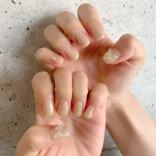 ミディアム カラー パーマ ヘアアレンジ メンズ キッズ ネイル マツエク・マツパ アイブロウ Salon Ｋのネイルデザイン