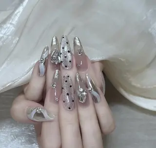 ネイル 🎀 NaNa_nailのネイルデザイン