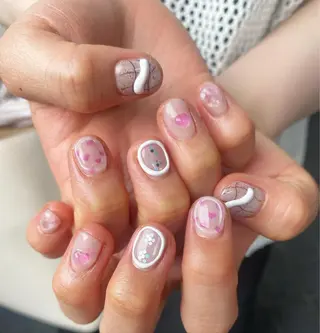 ネイル akari✨千葉駅 デザイン、メンズ🪐のネイルデザイン