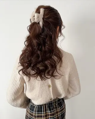 ロング ヘアアレンジ ヘアセット/レイヤー 赤み消し/はるかのヘアスタイル
