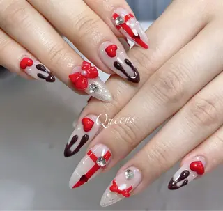 ネイル Queens ゲンのネイルデザイン