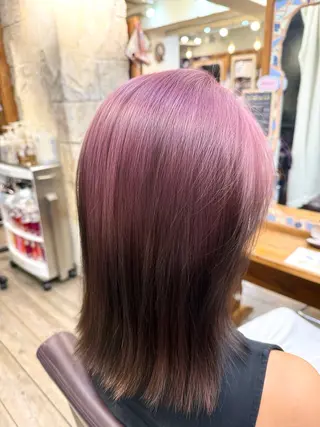 ミディアム ツヤ髪 透明感カラー ゆいなのヘアスタイル
