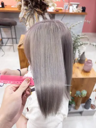 ミディアム 🎨カラー専門家🎨 チャーリーのヘアスタイル