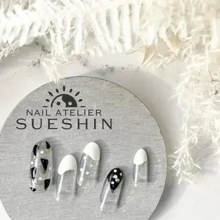 S ueshinのネイルデザイン