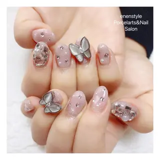 ミディアム ネイル 🐾enen style 🐾のネイルデザイン
