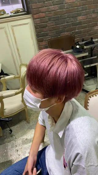 ショート 美髪矯正 透明感 カラー⭐️ユウキのヘアスタイル