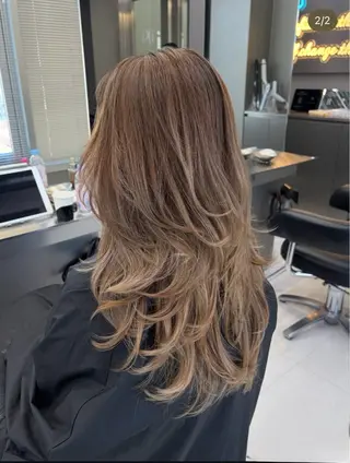 ロング Kotomi 🇺🇸💋のヘアスタイル