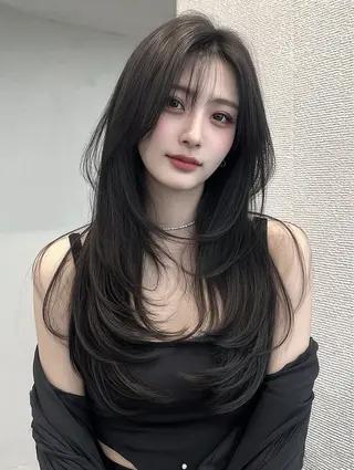 ロング 韓国風・透明感・艶髪 🩵Hanaka◝✩のヘアスタイル