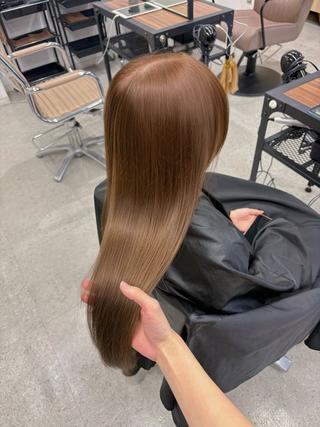 ロング omocha umiのヘアスタイル