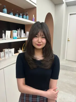 ミディアム 【大阪】縮毛矯正×ハ イトーン✨のヘアスタイル