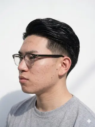 ショート 鈴木 まさしのヘアスタイル
