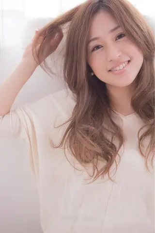 セミロング 松田 みのりのヘアスタイル