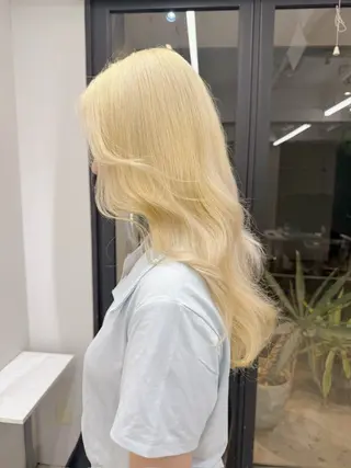 ロング Flamme Annaのヘアスタイル
