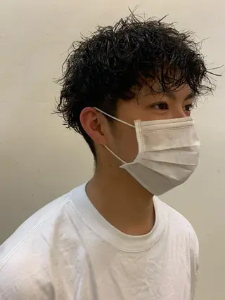 パーマ メンズ ♱地雷カラー♱ウルフ ♱ 藍衣 ♱のヘアスタイル