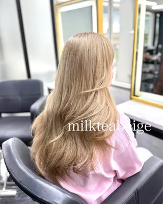 ロング カラー エクステ🩵ブリーチ 韓国ヘア🩵KAEのヘアスタイル
