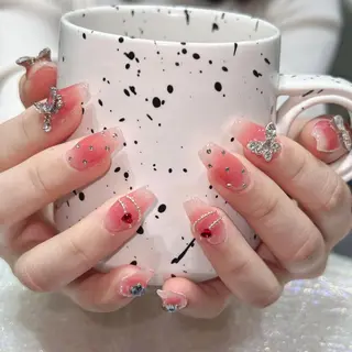 ネイル Queen's ゆなのネイルデザイン