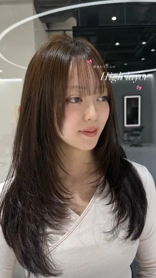 ロング NANAMI／レイヤ ー／ワンホンヘアのヘアスタイル