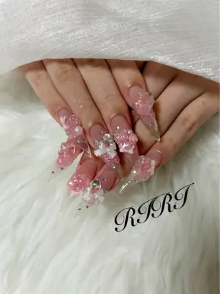 ネイル riri オーナーのネイルデザイン