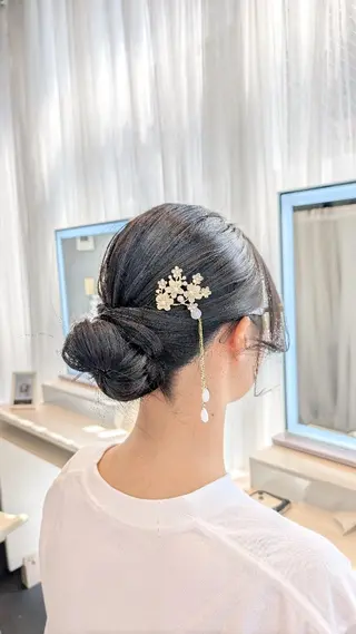 セミロング ヘアアレンジ 似合わせヘアメイク 🫧moko🫧のヘアスタイル