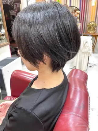 ショート カラー 野崎 勝嗣のヘアスタイル