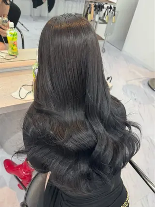 ロング Rita/髪質改善/ ブリーチなしWカラーのヘアスタイル