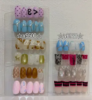 ネイル ˖ ࣪⊹GRACE モモ✩⡱のネイルデザイン