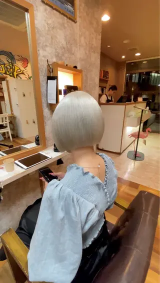 ミディアム 内山 京耶のヘアスタイル