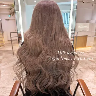ロング カラー シールエクステ特化 ハイトーン、NANAのヘアスタイル