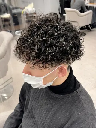ショート 京都河原町 メンズパーマ助川龍哉のヘアスタイル